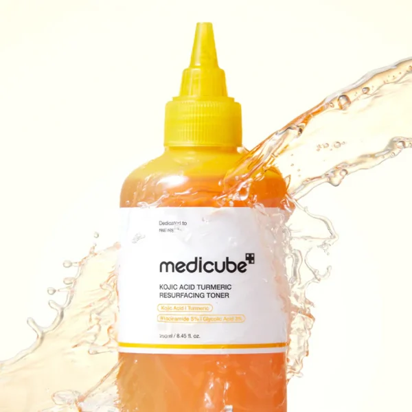 Medicube KOJIC ACID TURMERIC RESURFACING TONER 250ML